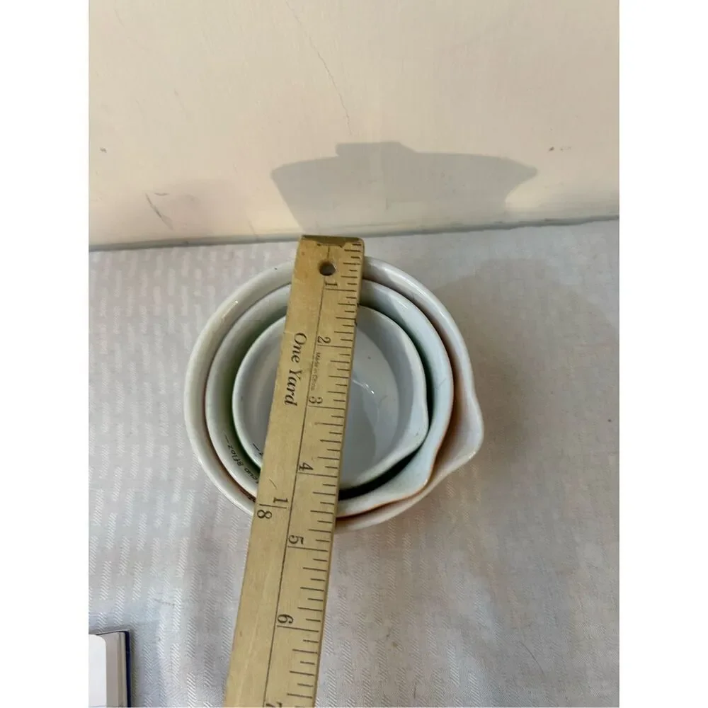 3 Sandra Lee glass‎ measuring cups replacements